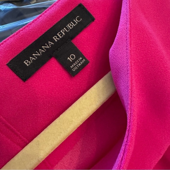 Banana Republic Pink Sheath Dress with Long Bishop Sleeves - Picture 5 of 5